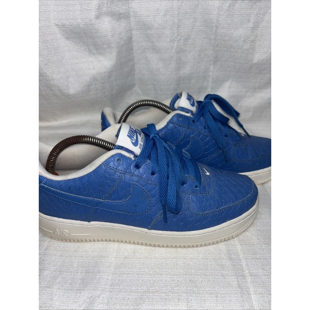 Nike Air Force 1 Low Blue Snakeskin Texture Leather Sneakers Size 6.5y